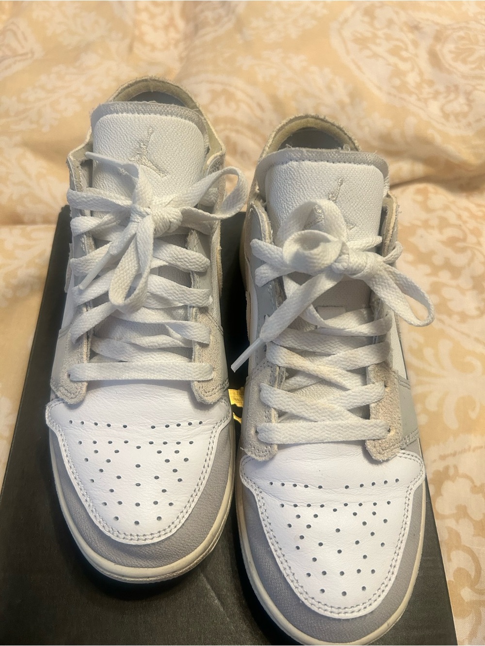 Air Jordan 1 Youth Low SE Craft Sneakers